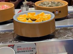 -龍歌自助小火锅(市北CBD万达店)