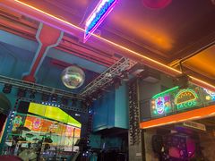 -Famous肥猫墨西哥音乐餐吧(五棵松华熙LIVE店)