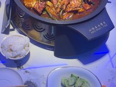 -徐记小怪兽肉蟹煲店(哈西万达金街店)
