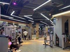 -威克健身游泳(万菱汇店)