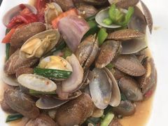 -四川小胡子海鲜(丁村万人海鲜广场店)