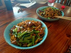 牛肉炒面-陈八两面家(华孚写字楼店)