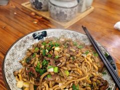 香肠鸡肠炒面-跃跃鸡肠面(人民北路店)