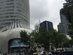 -上海尚嘉中心