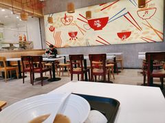 大堂-百事佳烧鸭牛腩(上海虹桥站店)