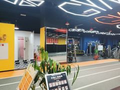 -成杰格斗·拳击·柔术·防身术(建设路店)