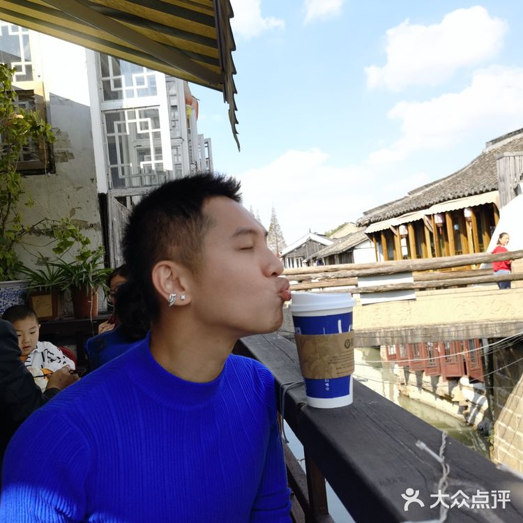 在朱家角挑一家河边农家乐吃吃吧