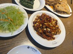 宫保鸡丁-河沿肉饼Beijing Pie(东华门店)