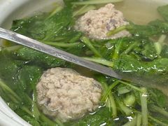 狮子头鸡毛菜汤-沪依小酒馆心意菜