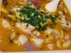 爆款酸菜鱼-醉小酒馆·川菜·江湖菜·重庆菜(观音桥旗舰店)