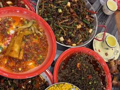 -江湖黑大兔(杨家坪店)