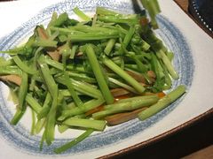 -吴越荣记苏州菜·松鼠桂鱼100%活鱼现做(斜塘老街店)