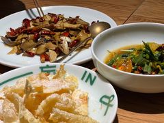 -一坐一忘云南菜(嘉里中心店)