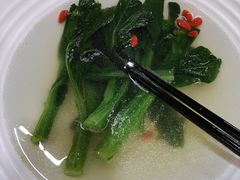 -东豪园林海鲜酒家(南港路辅路店)