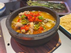 -老班长·小龙虾·鲜货烧烤大排档(金街美地店)