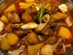 沙湾原始大盘鸡-丝路金桃·新疆菜(徐汇店)