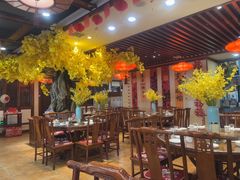 大堂-那家老院子东北菜·饺子·小鸡炖蘑菇(艳华街店)