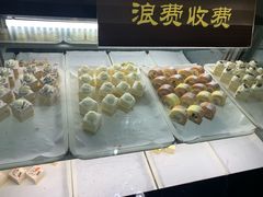 -小鱼小牛·鱼牛干锅·脆鱼火锅(世欧广场店)