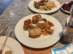 -松咖啡自助餐厅·松北香格里拉