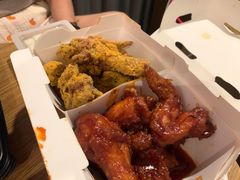 -BHC炸鸡(明洞总店)