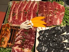 -山川小町·极番烧肉(新地假日广场店)
