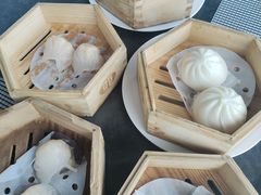 -亚洲国际大酒店·云顶阁旋转自助餐厅