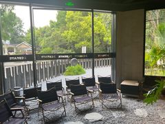 -J Create城市露营咖啡·简餐·宠物(上海动物园店)