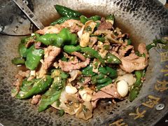 -费大厨辣椒炒肉(万家丽一店)