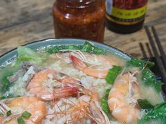 -珍记海鲜粥·海鲜粉