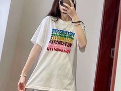 -枫叶小镇奥特莱斯