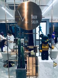 -V+SALON造型
