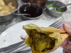 -葛尼沙印度餐厅 (镇明路店)
