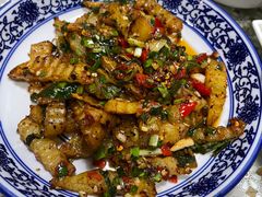 -蜗牛小馆醉乡民谣云南菜(惠新西里店)