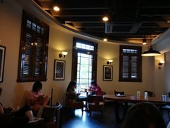 大堂-星巴克(宁波老外滩店)