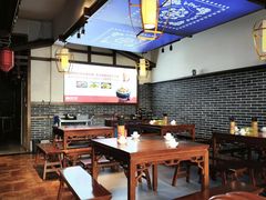 -唐师傅湘西名菜馆(武陵路店)