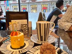 -上海和平饭店维克多咖啡厅 Victor's