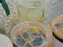 -Cafe on warm(丹霞店)