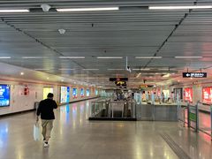 -衡山路(地铁站)