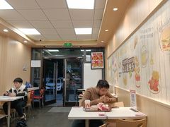 -华莱士炸鸡汉堡(佛城西路店)