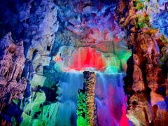 -泰安地下龙宫景区