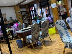 大堂-宏宏无烟石板烧烤