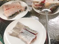 -正能量脆肉鲩火锅