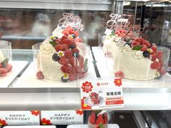 -花花卷卷·鲜食蛋糕(静安久光百货店)