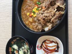 咖喱牛肉饭套餐-喜仕屋牛丼咖喱(滨康小区店)