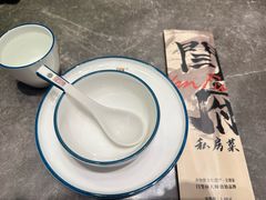 -闫府私房菜·百年鲁菜(恒隆店)
