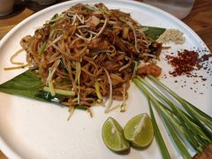 -泰堤坊(淡水体育馆店)