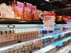 面包甜点陈列柜-盒马鲜生(杭州运河上街店)