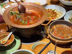 -吃饭皇帝大(长宁龙之梦店)