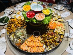 -日进一片海.生腌海鲜火锅.宵夜烧烤(三里屯总店)