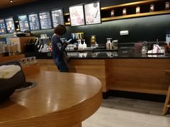 -星巴克(杭州西湖银泰1F店)